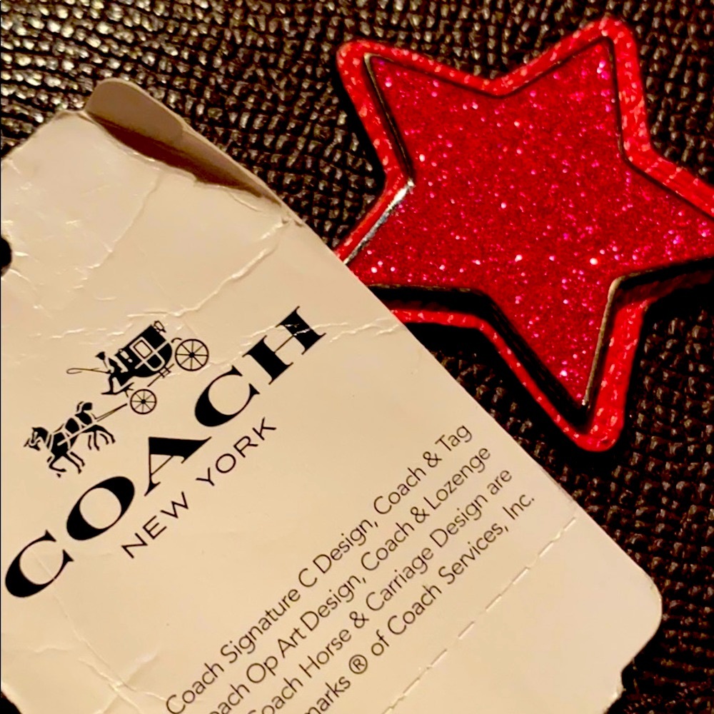 New Coach Bear Chain Crossbody Handbag Qb/oxblood - Picture 6 of 16